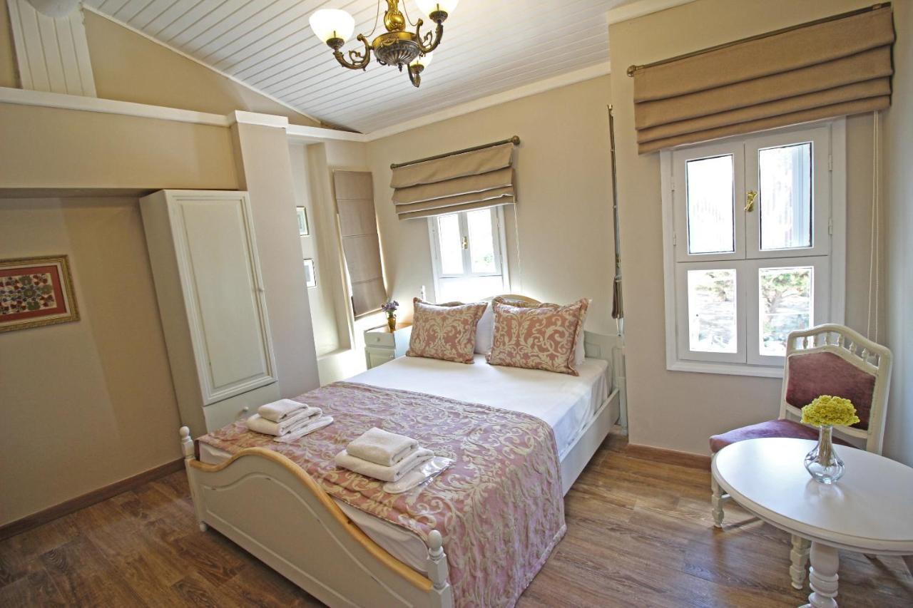 Elit Konukevi Apartment Bozcaada Island Exterior photo